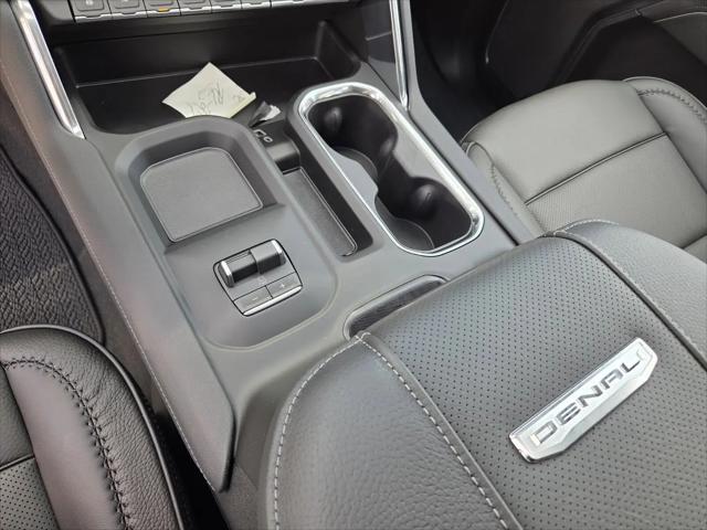2026 GMC Sierra 2500HD Crew Cab, Standard Bed, Denali, 4WD