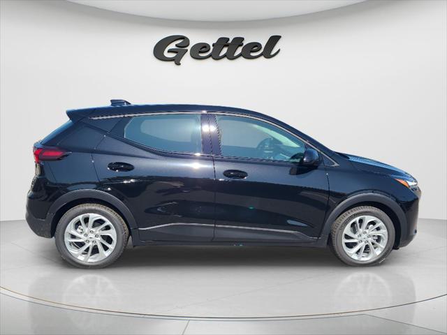 2027 Chevrolet Bolt LT FWD