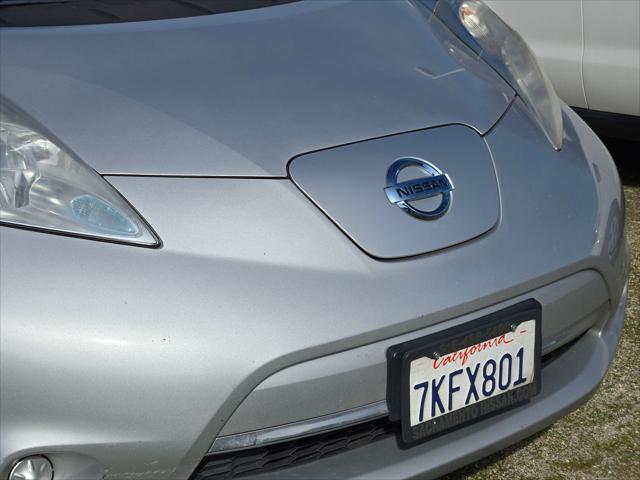 2015 Nissan LEAF S