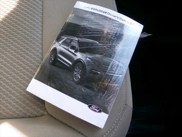 2023 Ford Explorer Base 4WD