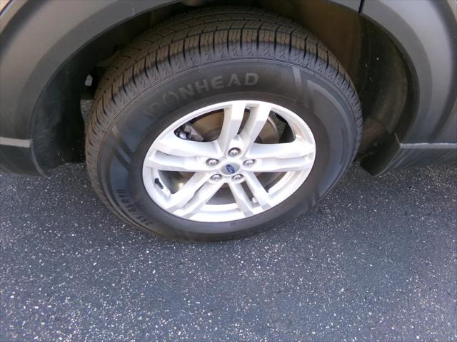 2023 Ford Explorer Base 4WD