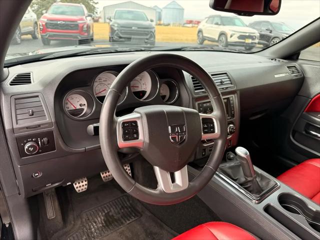 2013 Dodge Challenger R/T Plus