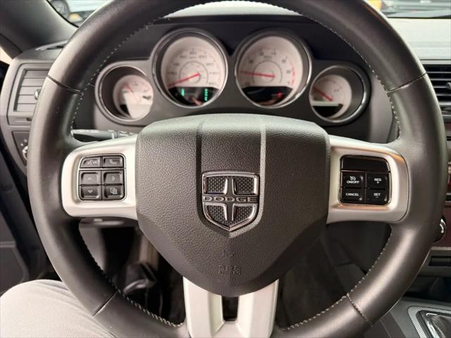 2013 Dodge Challenger R/T Plus