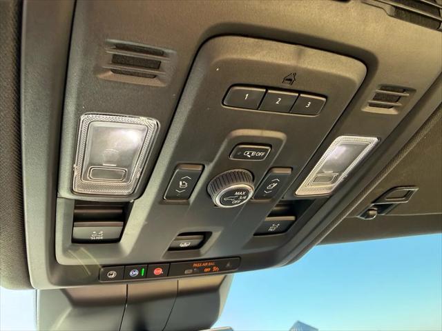 2024 Cadillac Escalade ESV 4WD Premium Luxury