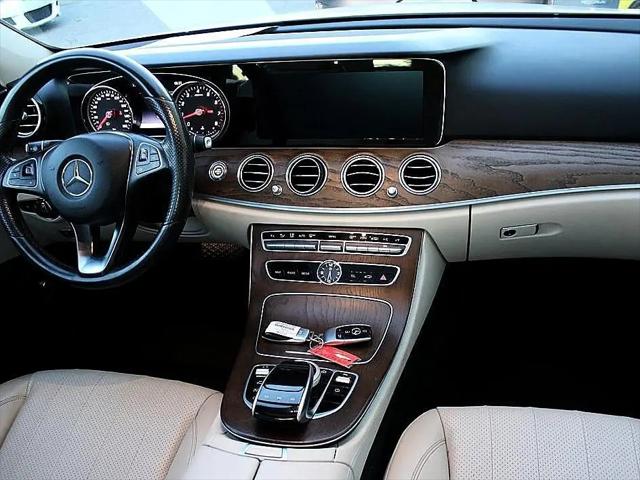 2018 Mercedes-Benz E-CLASS E 300 E 300