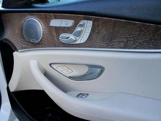 2018 Mercedes-Benz E-CLASS E 300 E 300