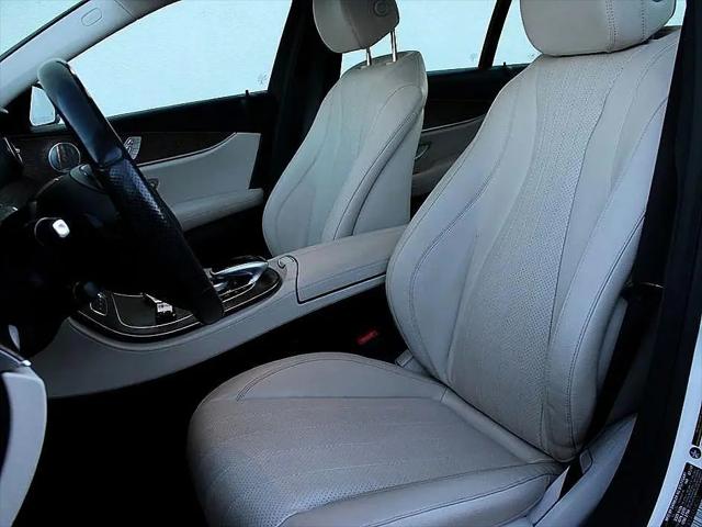 2018 Mercedes-Benz E-CLASS E 300 E 300
