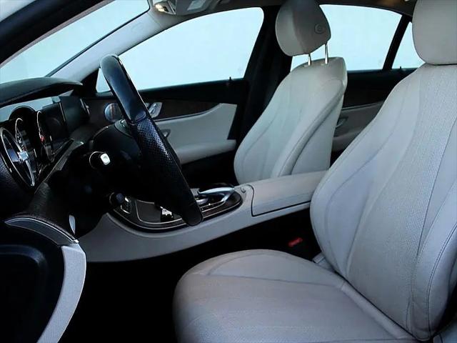 2018 Mercedes-Benz E-CLASS E 300 E 300
