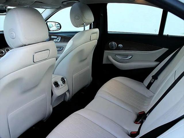 2018 Mercedes-Benz E-CLASS E 300 E 300