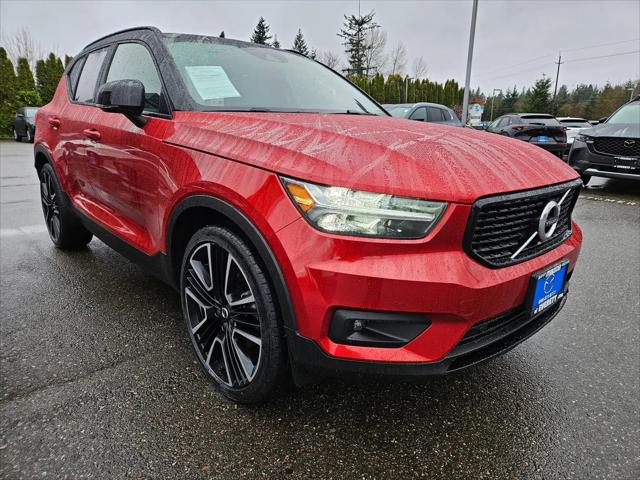 2020 Volvo XC40 T5 R-Design