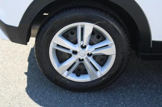 2022 Nissan Kicks S Xtronic CVT