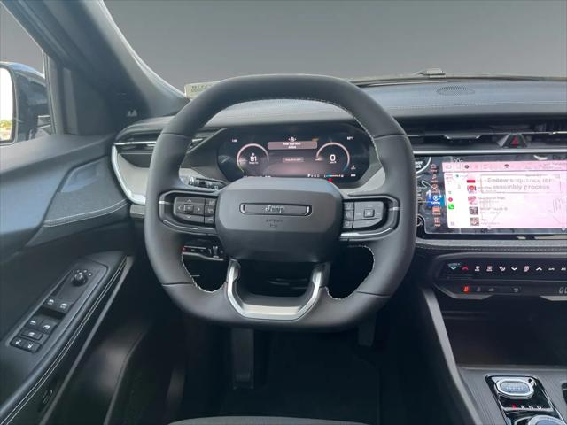 2026 Jeep Cherokee Laredo 4x4