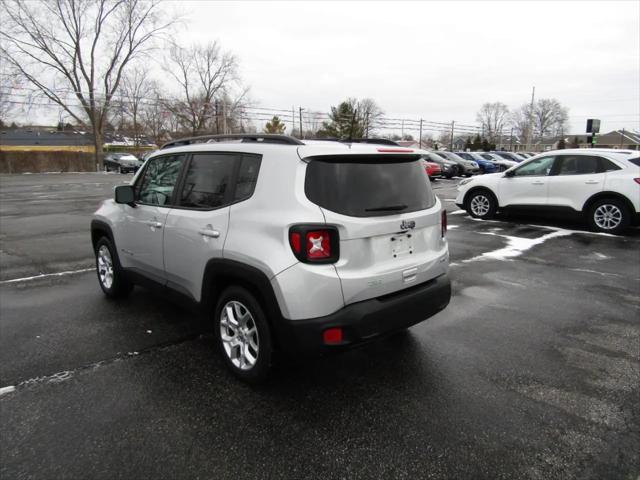 2018 Jeep Renegade Latitude FWD