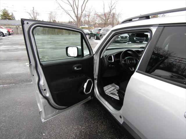 2018 Jeep Renegade Latitude FWD