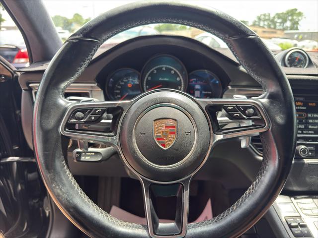 2015 Porsche Macan Turbo