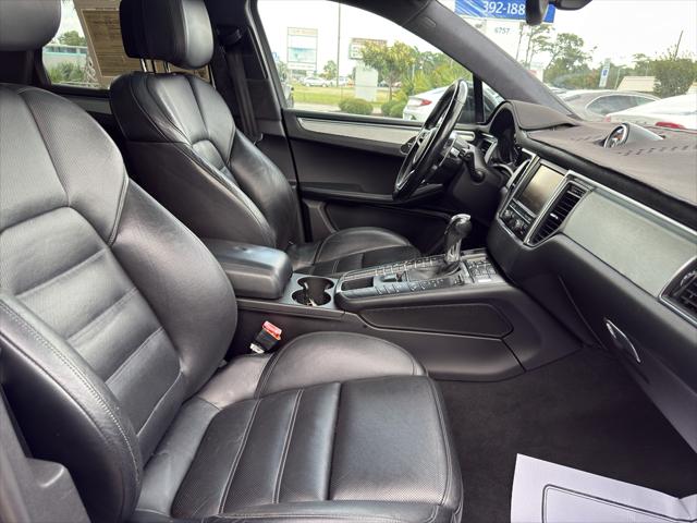 2015 Porsche Macan Turbo