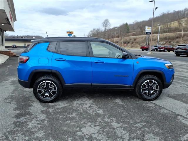 2025 Jeep Compass Trailhawk 4x4