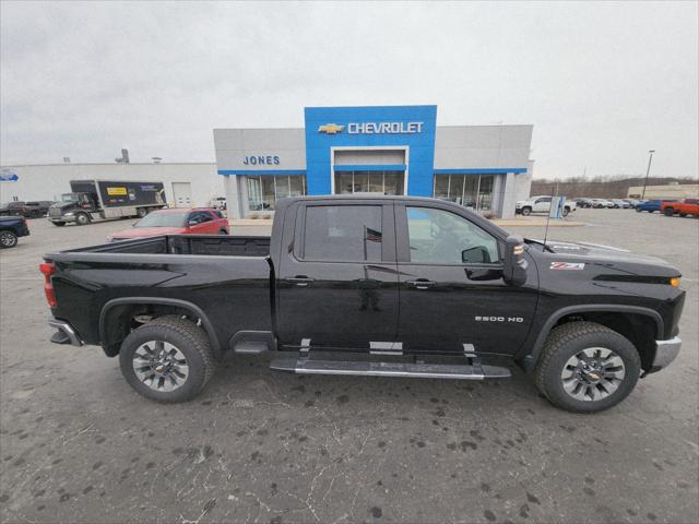 2026 Chevrolet Silverado 2500HD Crew Cab, Standard Bed, LT, 4WD