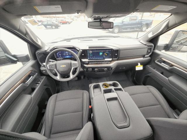2026 Chevrolet Silverado 2500HD Crew Cab, Standard Bed, LT, 4WD