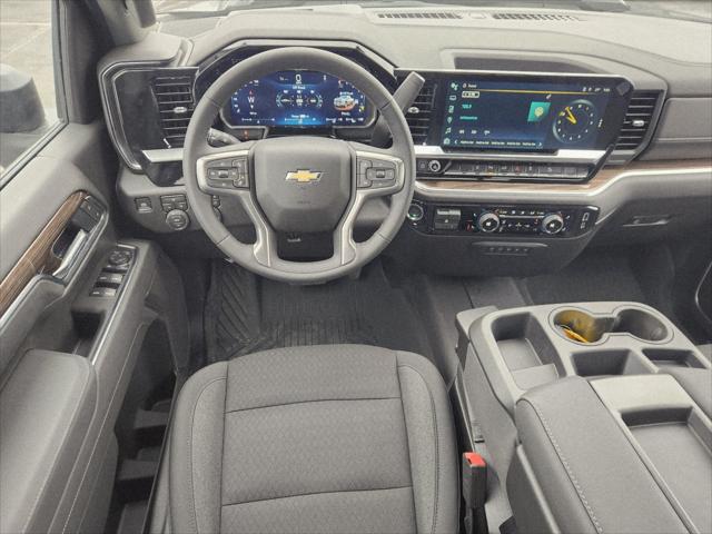 2026 Chevrolet Silverado 2500HD Crew Cab, Standard Bed, LT, 4WD