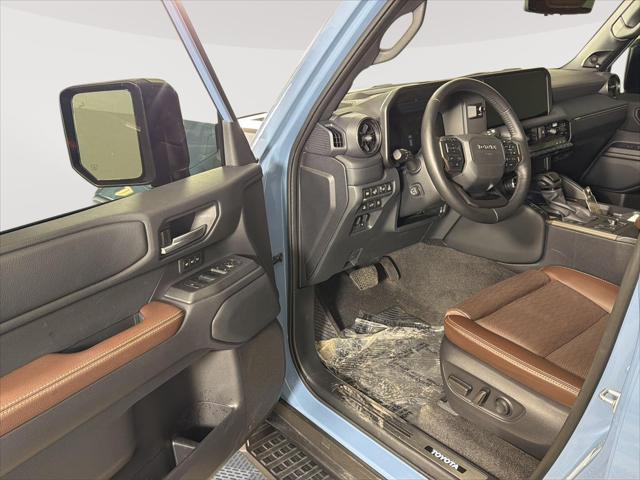 2025 Toyota Land Cruiser PREMIUM PACKAGE
