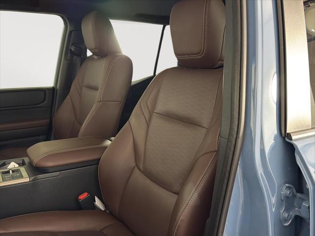 2025 Toyota Land Cruiser PREMIUM PACKAGE