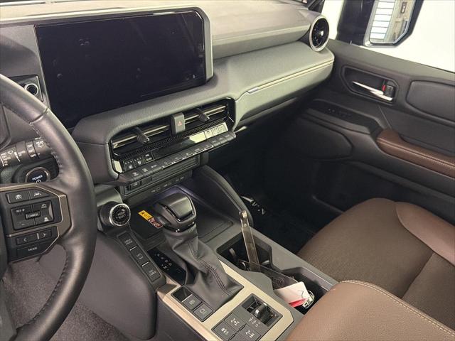 2025 Toyota Land Cruiser PREMIUM PACKAGE