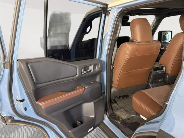 2025 Toyota Land Cruiser PREMIUM PACKAGE