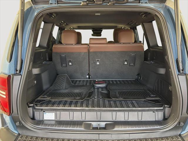 2025 Toyota Land Cruiser PREMIUM PACKAGE