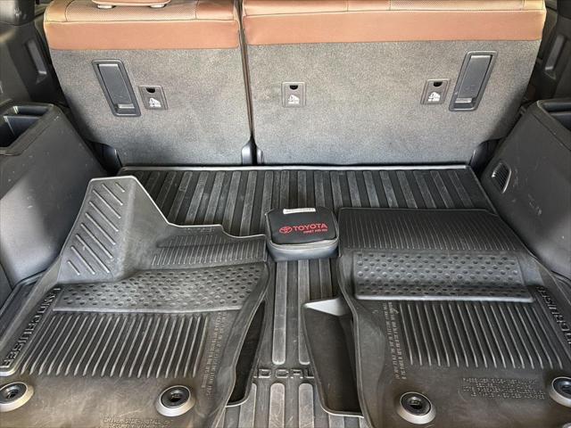 2025 Toyota Land Cruiser PREMIUM PACKAGE