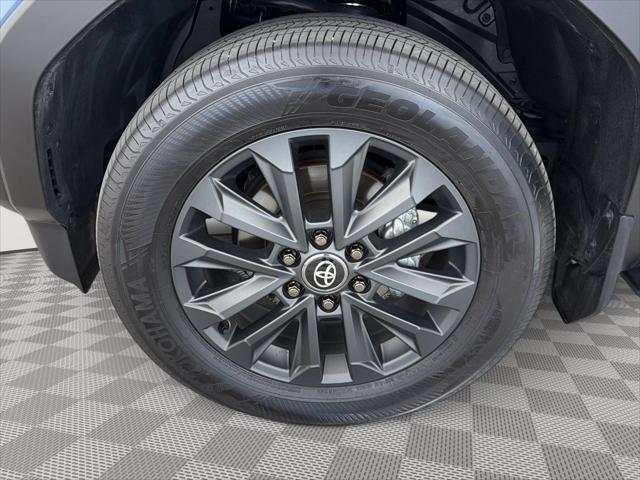 2025 Toyota Land Cruiser PREMIUM PACKAGE