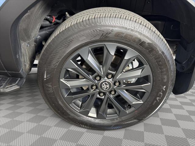 2025 Toyota Land Cruiser PREMIUM PACKAGE