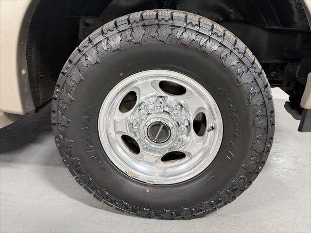 2004 Ford Excursion Eddie Bauer