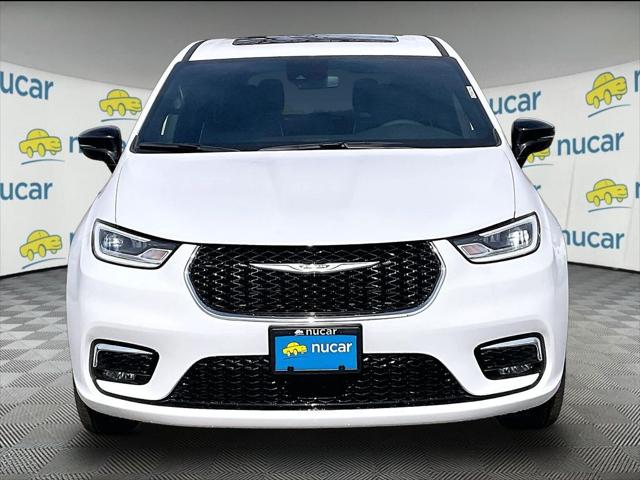 2026 Chrysler Pacifica Limited AWD