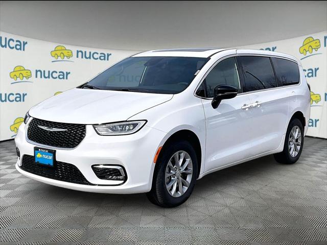 2026 Chrysler Pacifica Limited AWD