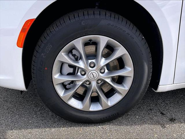 2026 Chrysler Pacifica Limited AWD