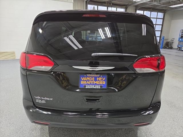 2026 Chrysler Voyager LX