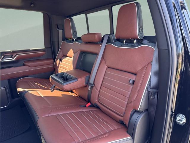 2026 GMC Sierra 2500HD Crew Cab, Standard Bed, Denali Ultimate, 4WD