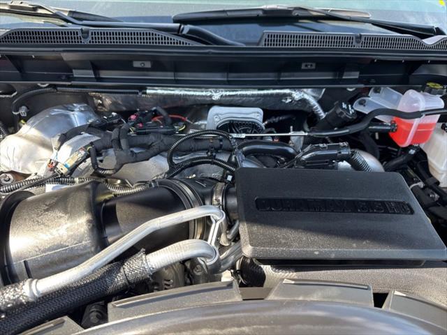 2026 GMC Sierra 2500HD Crew Cab, Standard Bed, Denali Ultimate, 4WD