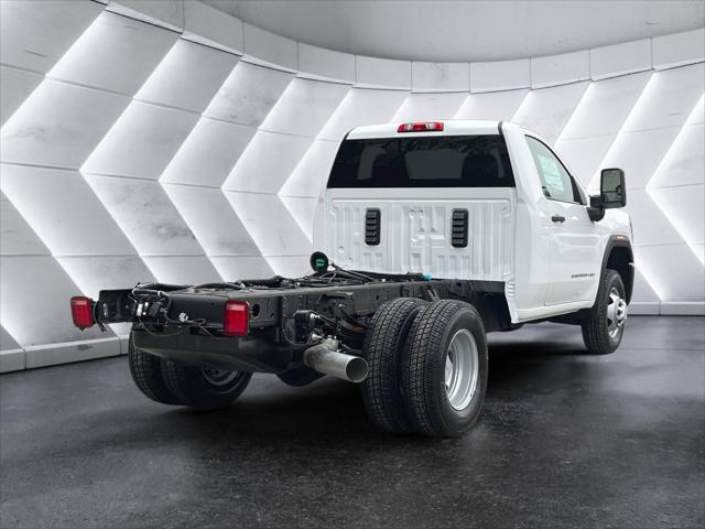2026 GMC Sierra 3500HD Pro