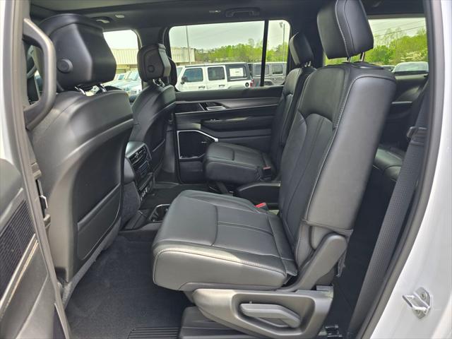 2026 Jeep Grand Wagoneer L Limited Altitude 4x4