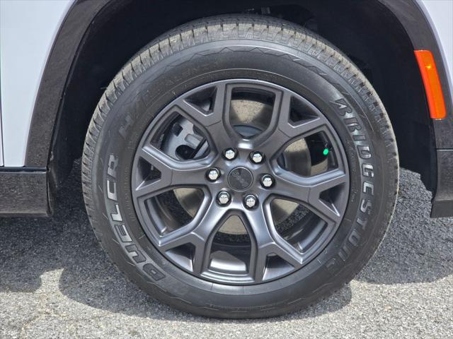 2026 Jeep Grand Wagoneer L Limited Altitude 4x4