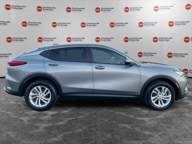 2026 Buick NV Preferred FWD