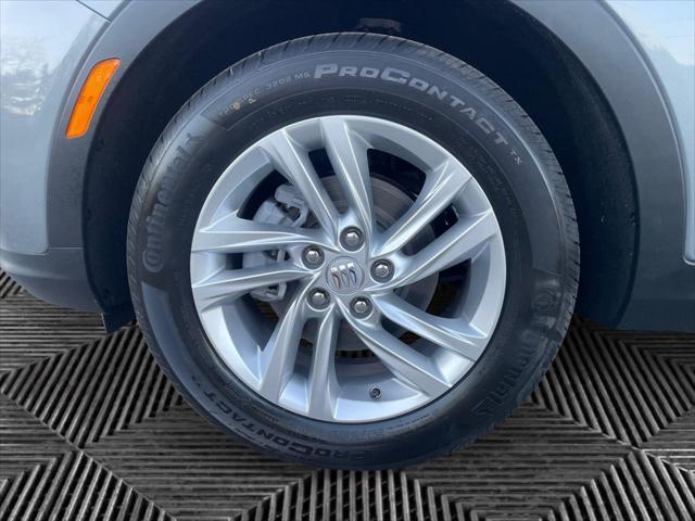 2026 Buick NV Preferred FWD