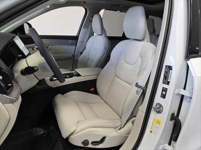 2026 Volvo XC90 Ultra Dark Theme