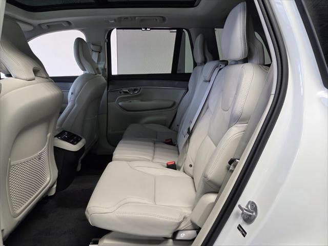2026 Volvo XC90 Ultra Dark Theme