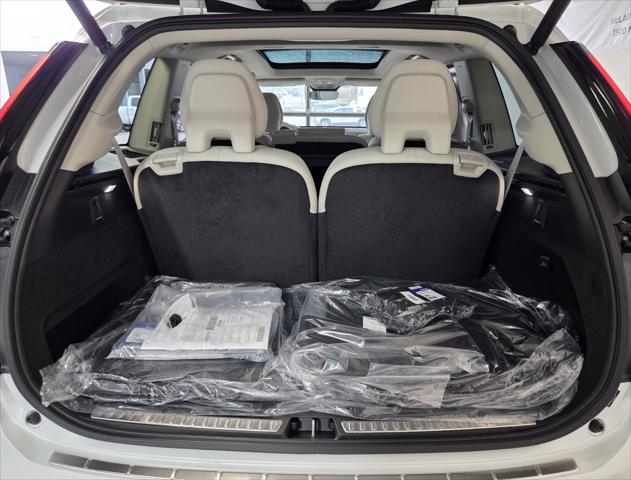 2026 Volvo XC90 Ultra Dark Theme