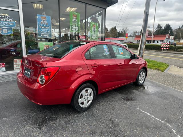 2013 Chevrolet Sonic LS Auto