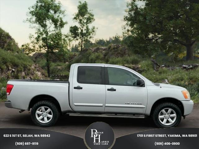 2013 Nissan Titan SV