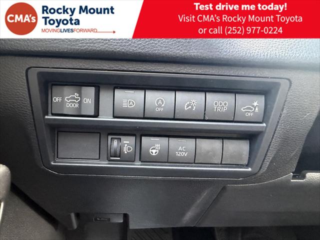 2026 Toyota Tundra SR5 CrewMax 5.5' Bed